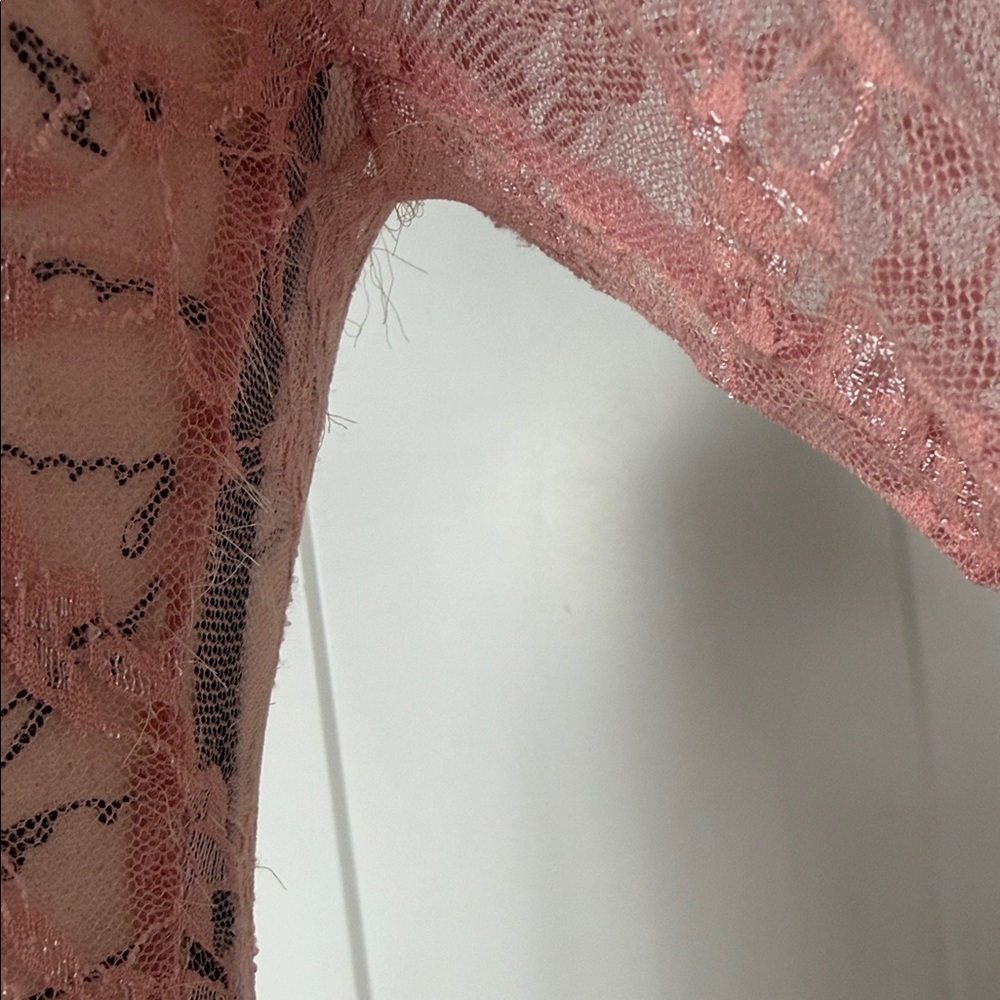 Pink Lace Top - Picture 4 of 5